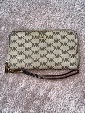 Michael Kors Beige and Brown MK Logo Zip Wristlet